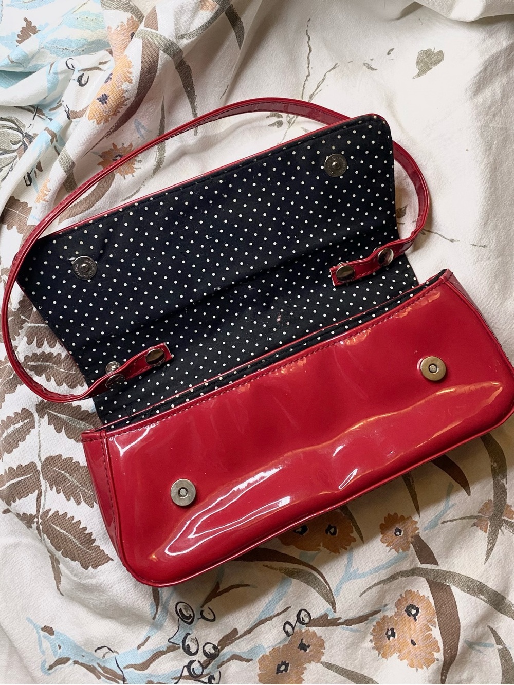Vintage Y2K Spring red pleather shoulder/ clutch bag with polka dots❤️ - Picture 3 of 15